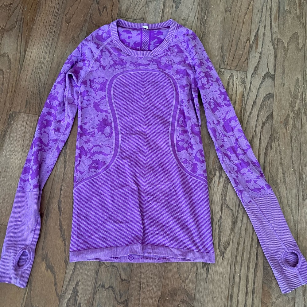 Lululemon long sleeve swiftly tech!!